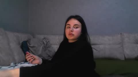 Snapshot of kirunya chatting on 5, 11, 2025 Kira online show from 5, 11, 2025