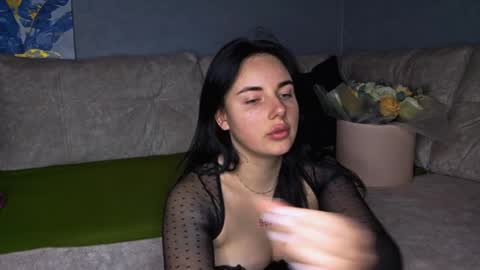 Snapshot of kirunya chatting on 13, 12, 2025 Kira online show from 13, 12, 2025