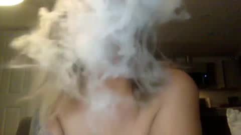 Snapshot of kissahsins chatting on 16, 9, 2025 Kissah Kreampuff online show from 16, 9, 2025