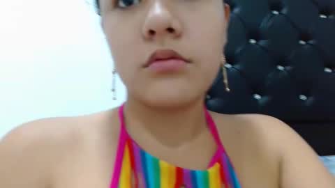 Snapshot of kissandfire chatting on 21, 10, 2025 kiss and fire online show from 21, 10, 2025