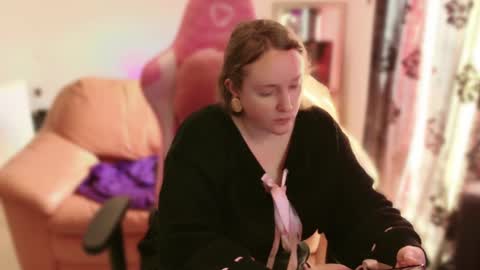 Snapshot of kissica chatting on 21, 2, 2025 kissica online show from 21, 2, 2025