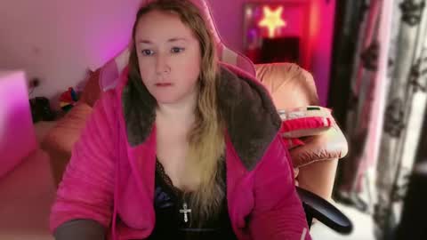 Snapshot of kissica chatting on 24, 2, 2025 kissica online show from 24, 2, 2025