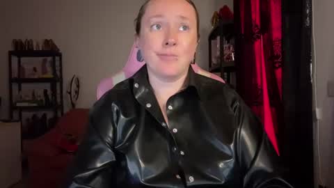 kissica online show from 17, 7, 2026