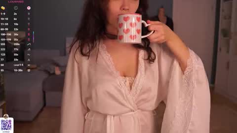 Snapshot of kissiekat chatting on 22, 9, 2025 Lola online show from 22, 9, 2025