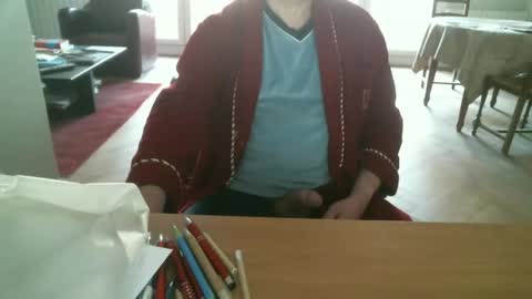 kisslog1 online show from 1, 1, 2025