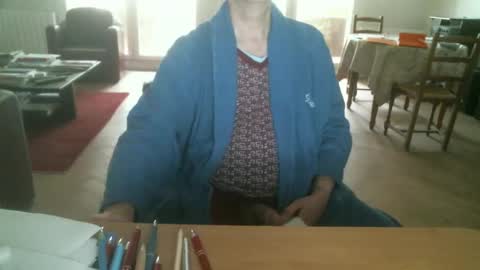 kisslog1 online show from 28, 9, 2025