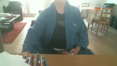 kisslog1 online show from 11, 10, 2025