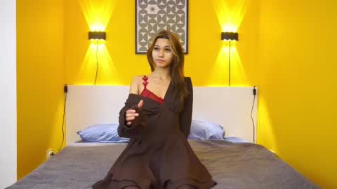 Snapshot of kissmesloww chatting on 23, 9, 2025 Snezhana online show from 23, 9, 2025