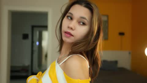 Snapshot of kissmesloww chatting on 10, 10, 2025 Snezhana online show from 10, 10, 2025