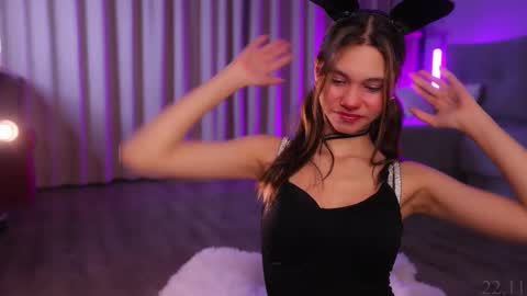 Snapshot of kissmesloww chatting on 22, 11, 2025 Snezhana online show from 22, 11, 2025