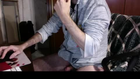 kissofbanned1983 online show from 19, 12, 2025