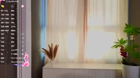 The sexy fox Kitsune online show from 28, 2, 2026