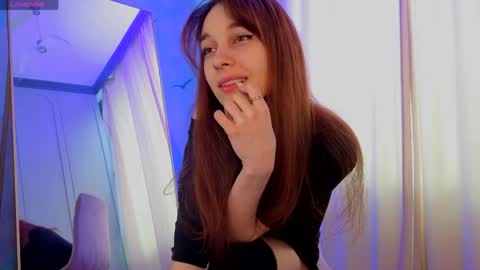 The sexy fox Kitsune online show from 14, 4, 2026