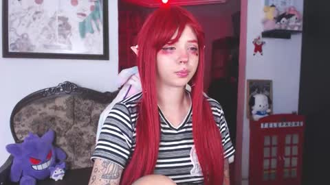 Snapshot of kitsunearineko chatting on 22, 12, 2025 Ari Keimiwrights online show from 22, 12, 2025