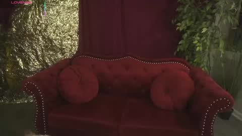 Snapshot of kitten142 chatting on 7, 5, 2026 Athena Rose online show from 7, 5, 2026