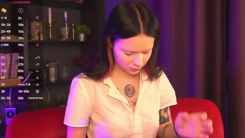 Snapshot of kittenlolla chatting on 14, 4, 2026 Lolla online show from 14, 4, 2026