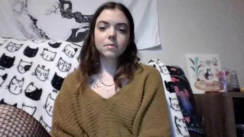 Snapshot of kittenqueen333 chatting on 17, 12, 2025 kittenqueen333 online show from 17, 12, 2025