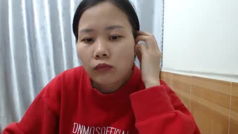 Snapshot of kitti_baby2x chatting on 3, 11, 2025 kitti_baby2x online show from 3, 11, 2025