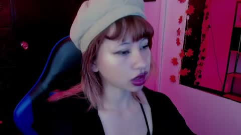 Snapshot of kitty__gang chatting on 22, 6, 2026 kitty__gang online show from 22, 6, 2026