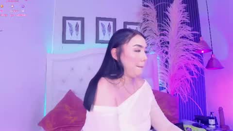 Snapshot of kitty_blueee chatting on 14, 6, 2026 kitty online show from 14, 6, 2026