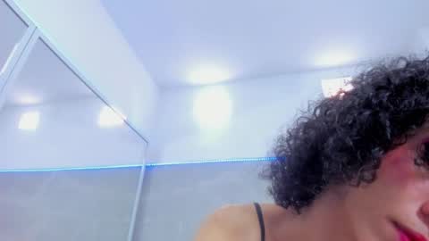 Kitty Dream01 online show from 18, 4, 2026