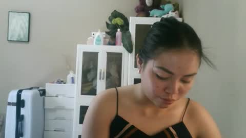 Snapshot of kitty_fussy chatting on 15, 9, 2025 kitty_fussy online show from 15, 9, 2025