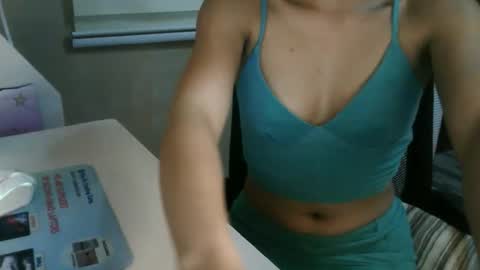 Snapshot of kitty_fussy chatting on 21, 2, 2026 kitty_fussy online show from 21, 2, 2026