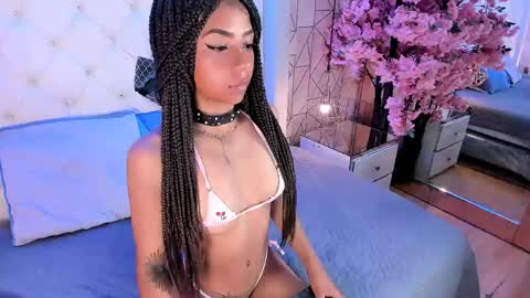 Snapshot of kitty_hart1 chatting on 8, 6, 2026 Tip Menu de Kitty online show from 8, 6, 2026