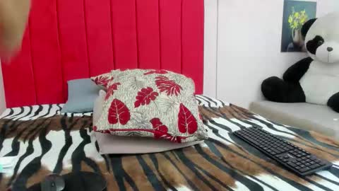 Snapshot of kitty_hot_sex_ chatting on 27, 2, 2026 kitty_hot_sex_ online show from 27, 2, 2026