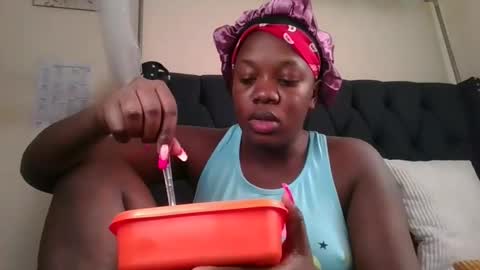 kitty_kerry online show from 19, 12, 2025