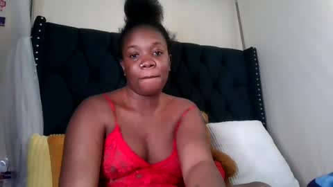 Snapshot of kitty_kerry chatting on 11, 7, 2026 kitty_kerry online show from 11, 7, 2026