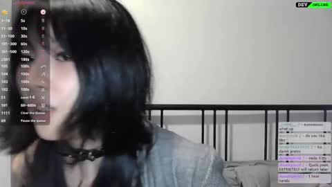 Snapshot of kitty_krush chatting on 14, 10, 2025 Kitty online show from 14, 10, 2025