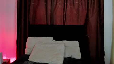 KITTY online show from 6, 4, 2026