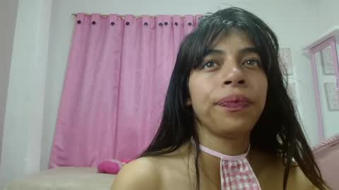 Snapshot of kitty_seducction chatting on 8, 5, 2026 Aleja online show from 8, 5, 2026