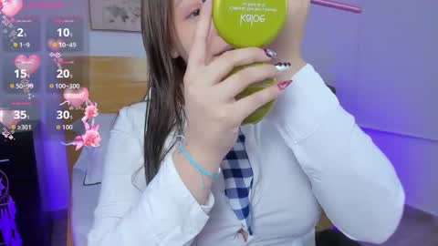 Snapshot of kitty_sweeety_ chatting on 29, 10, 2025 K I T T Y online show from 29, 10, 2025