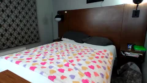 Snapshot of kittykat_1999 chatting on 24, 2, 2025 kittykat 1999 online show from 24, 2, 2025