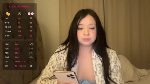 mia online show from 20, 12, 2024