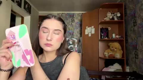 Molly online show from 21, 7, 2026