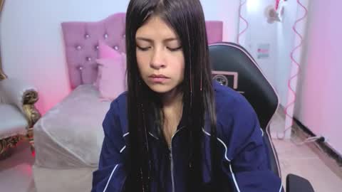 Kitty  online show from 29, 9, 2025