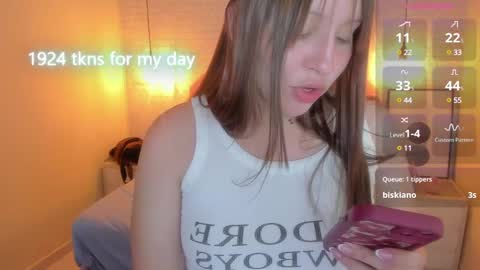  K I T T  Y  online show from 28, 2, 2025