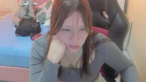  K I T T  Y  online show from 7, 3, 2025