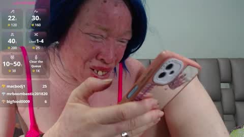 Snapshot of kittywhiteass chatting on 16, 10, 2025 kittywhiteass online show from 16, 10, 2025