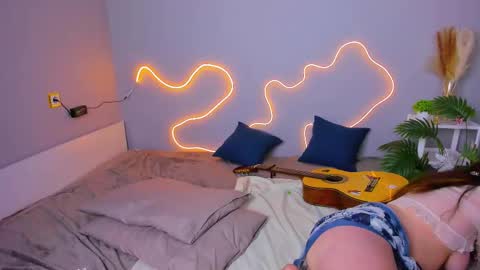 Rina online show from 7, 10, 2025