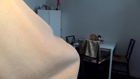 Snapshot of kittyymaze chatting on 26, 3, 2026 Kittyymaze online show from 26, 3, 2026