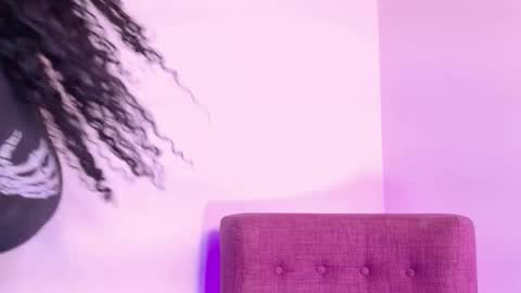 Kitty Hill online show from 15, 12, 2025