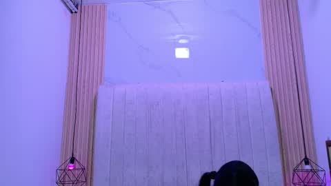 Snapshot of kity_spiderr chatting on 4, 11, 2025 Luisa y Jairo online show from 4, 11, 2025