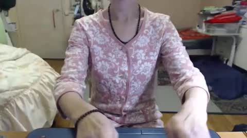 KiuminBerry online show from 23, 10, 2025