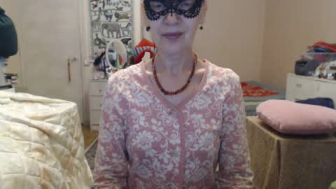 Snapshot of kiuminberry chatting on 7, 7, 2026 KiuminBerry online show from 7, 7, 2026