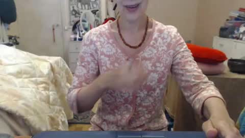 Snapshot of kiuminberry chatting on 30, 7, 2026 KiuminBerry online show from 30, 7, 2026