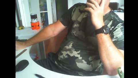 Kiwilad1973 online show from 4, 2, 2025